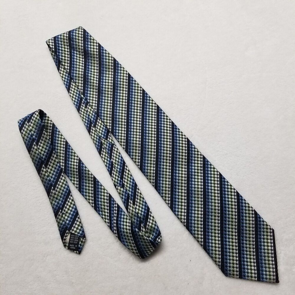 Roberto Villini Couture Tie 57" Necktie 100% Silk Blue Geometric Handmade